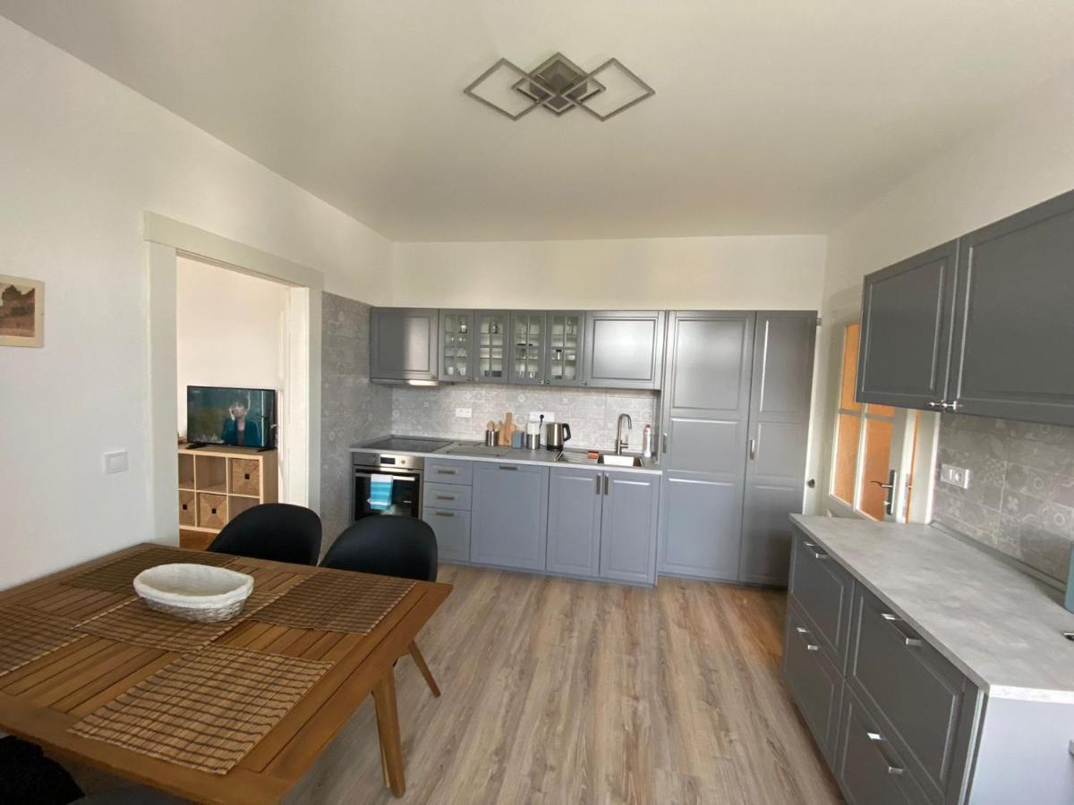 Apartman Xaveriova 布拉格 外观 照片